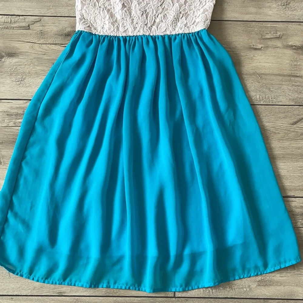 Speechless Girl Lace Dress Size 16